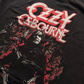 ozzy-osbourne-bats-tshirt-vintage-detail
