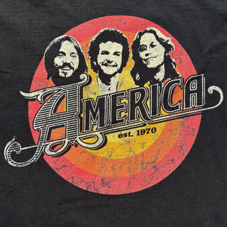 Sun Records x America - Circle Faces T-Shirt Sun Records