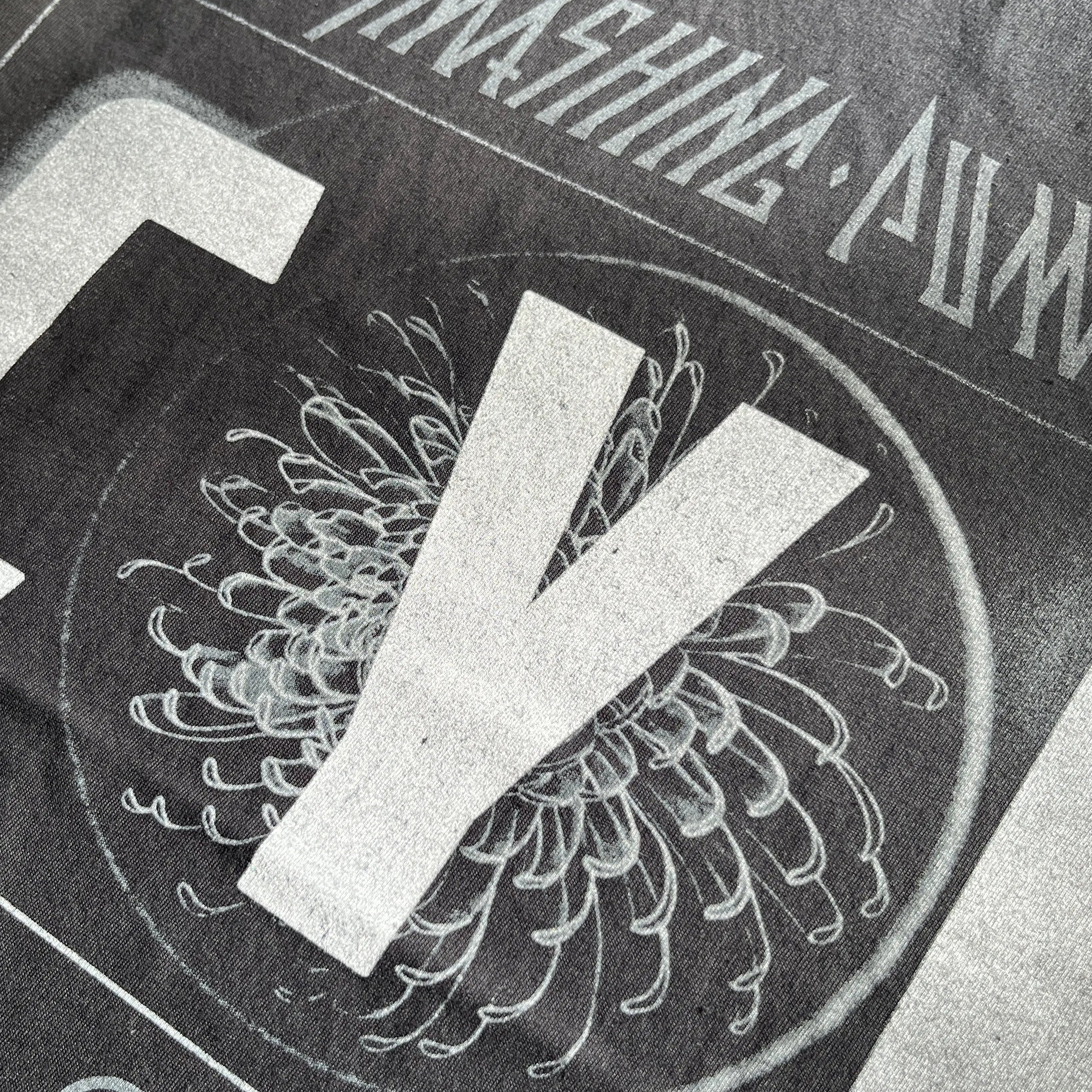 The Smashing Pumpkins CYR BOX 直筆 サイン 入り Official The Smashing Pumpkins - CYR Poster - Black T-Shirt