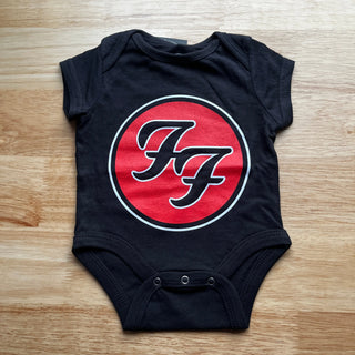 Foo Fighters - Classic Logo - Baby Black Onesie Foo Fighters